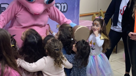 חוגגים יום הולדת בחצב ובבית לנד.jpg